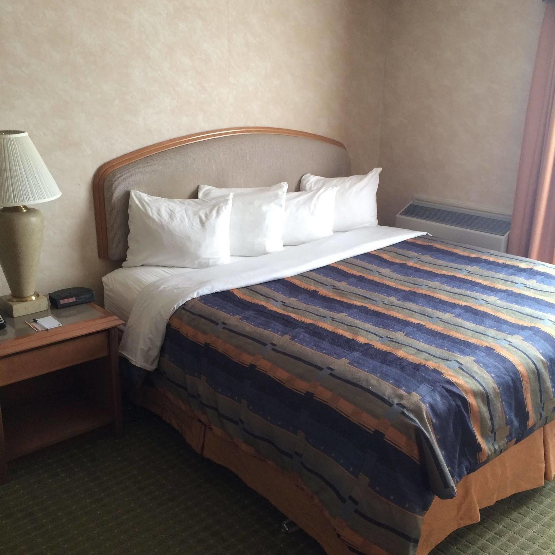 Four Points By Sheraton Airport East Hotel 3*
