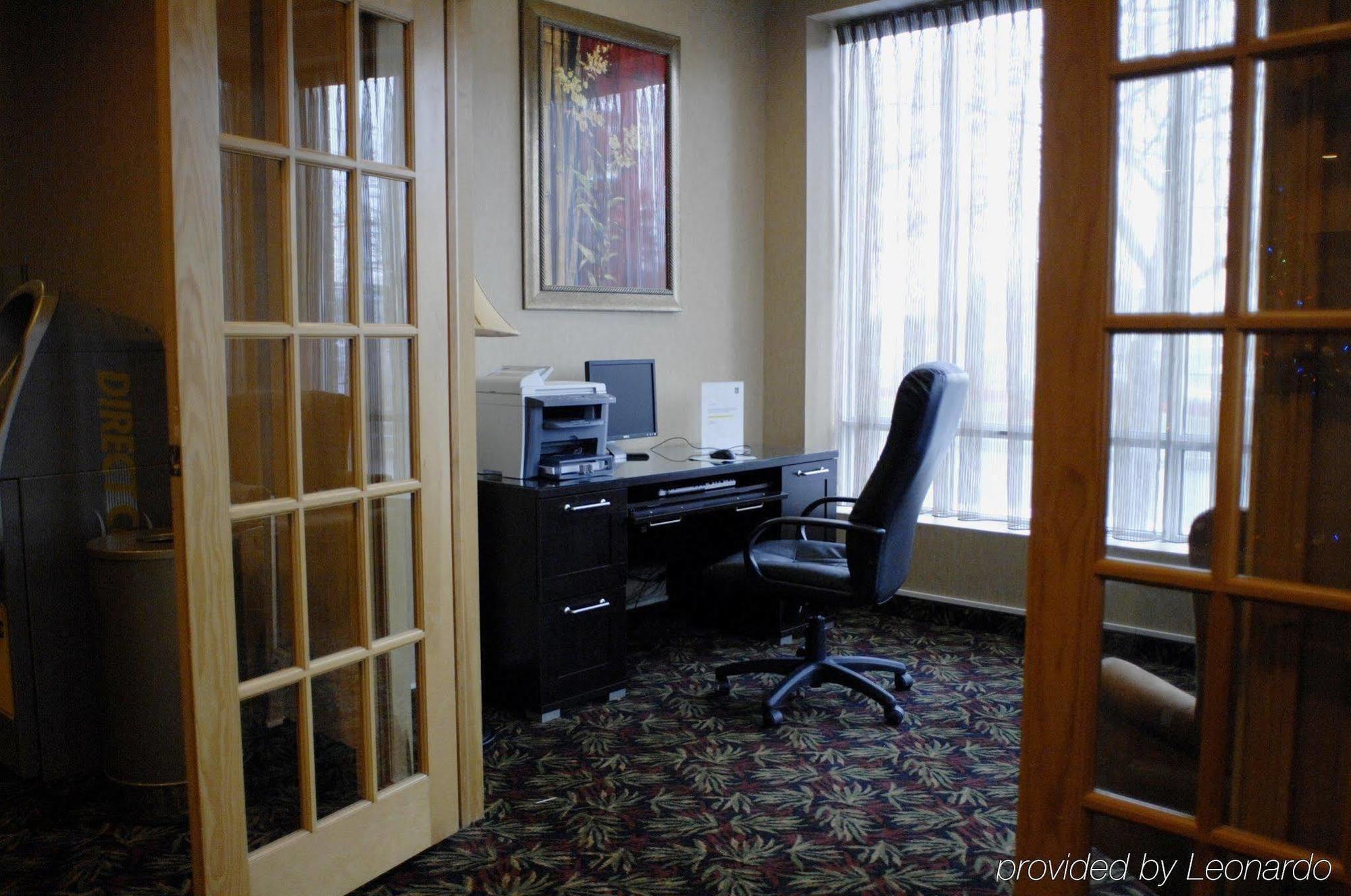 Four Points By Sheraton Airport East Toronto