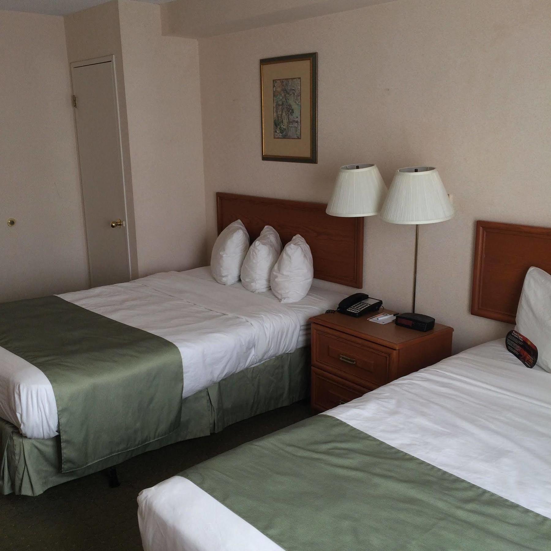 Four Points By Sheraton Airport East Hotel 3*