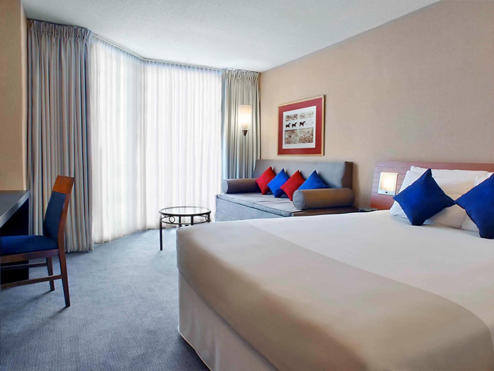 Novotel North York 3* Toronto