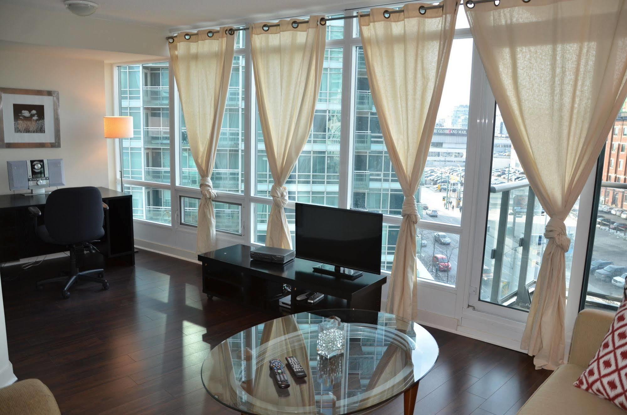 Apartment Skydome Furnished Residences *