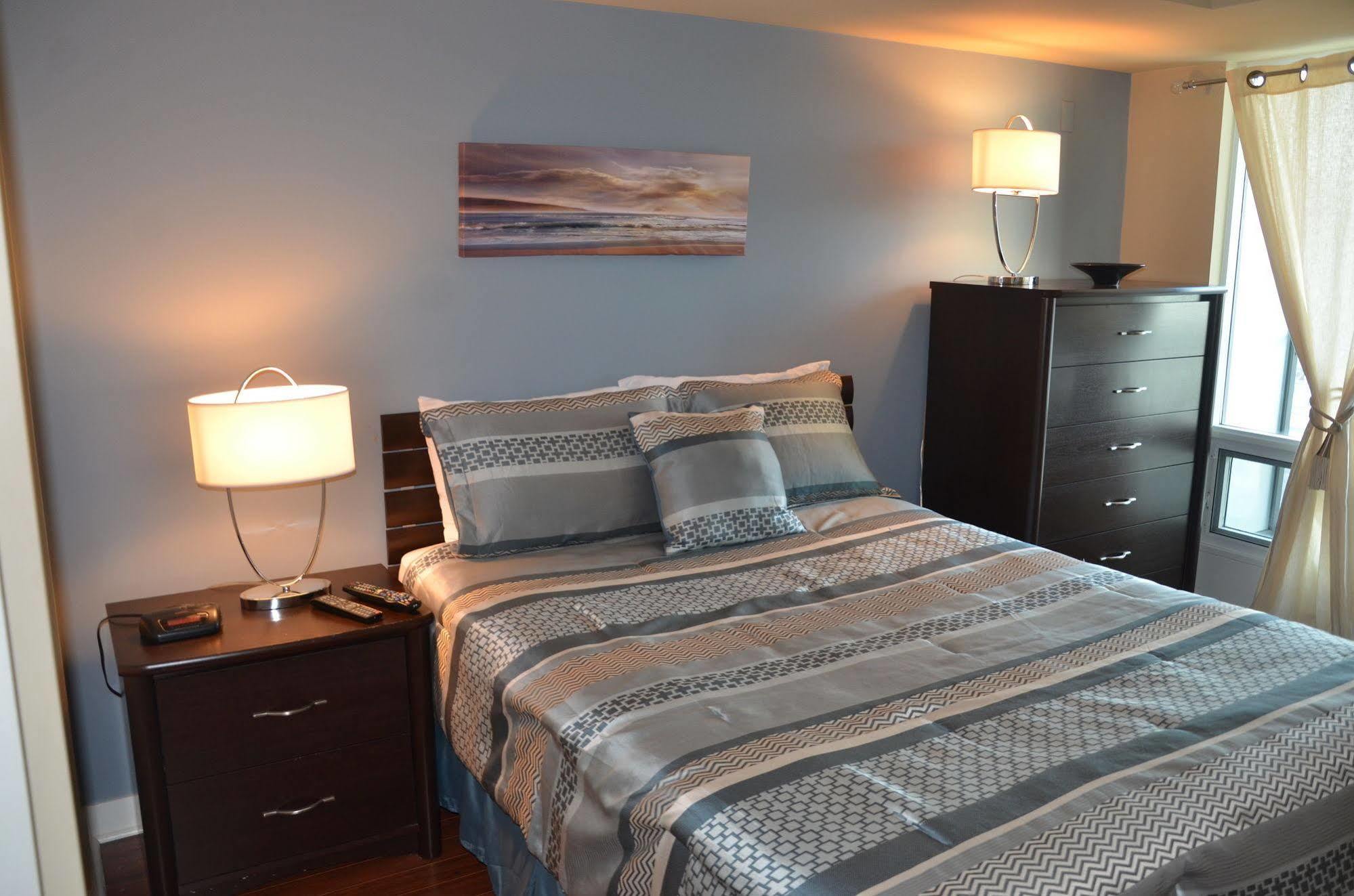 Skydome Furnished Residences Toronto