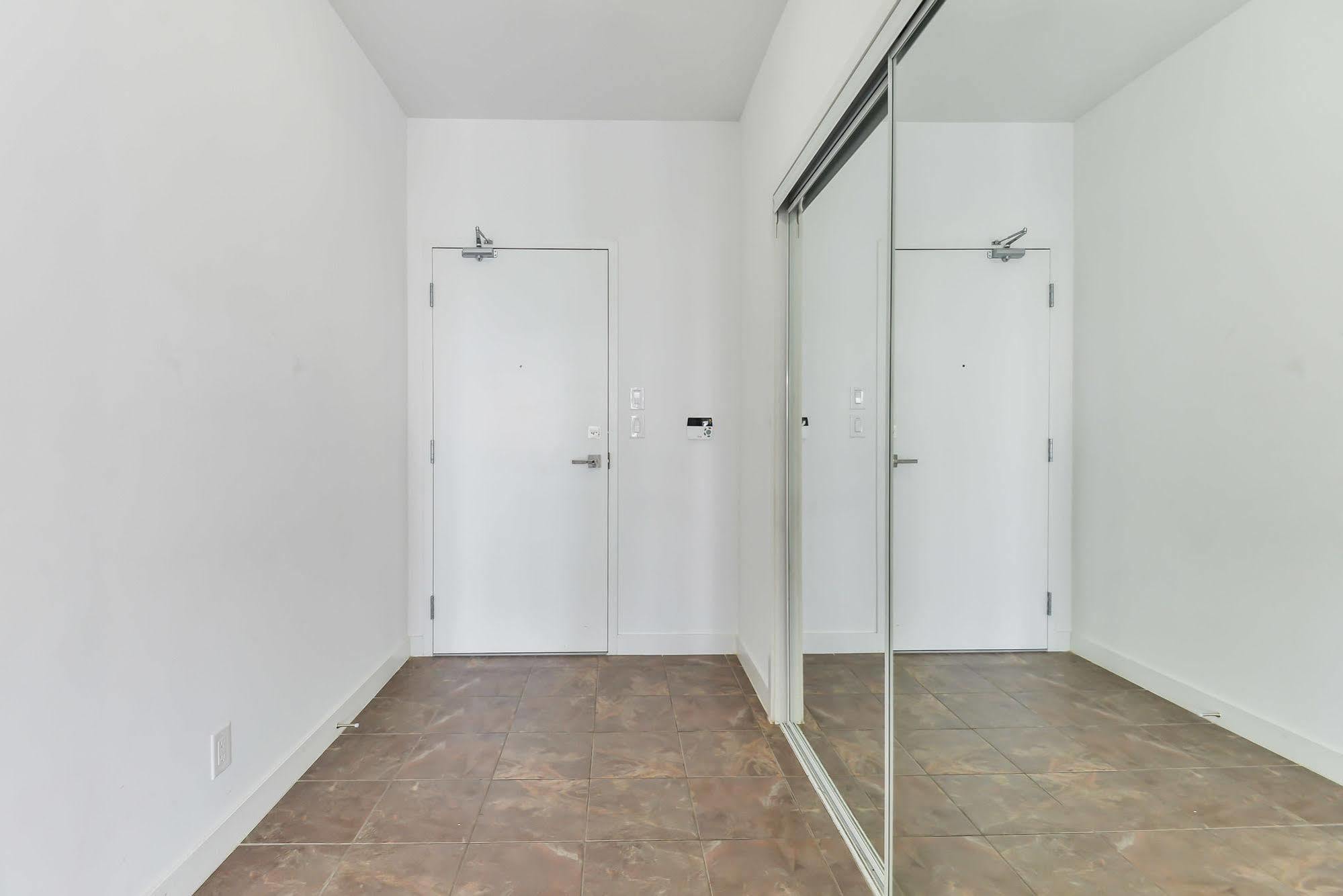 Atlantis Furnished - York Street Hotel 4*