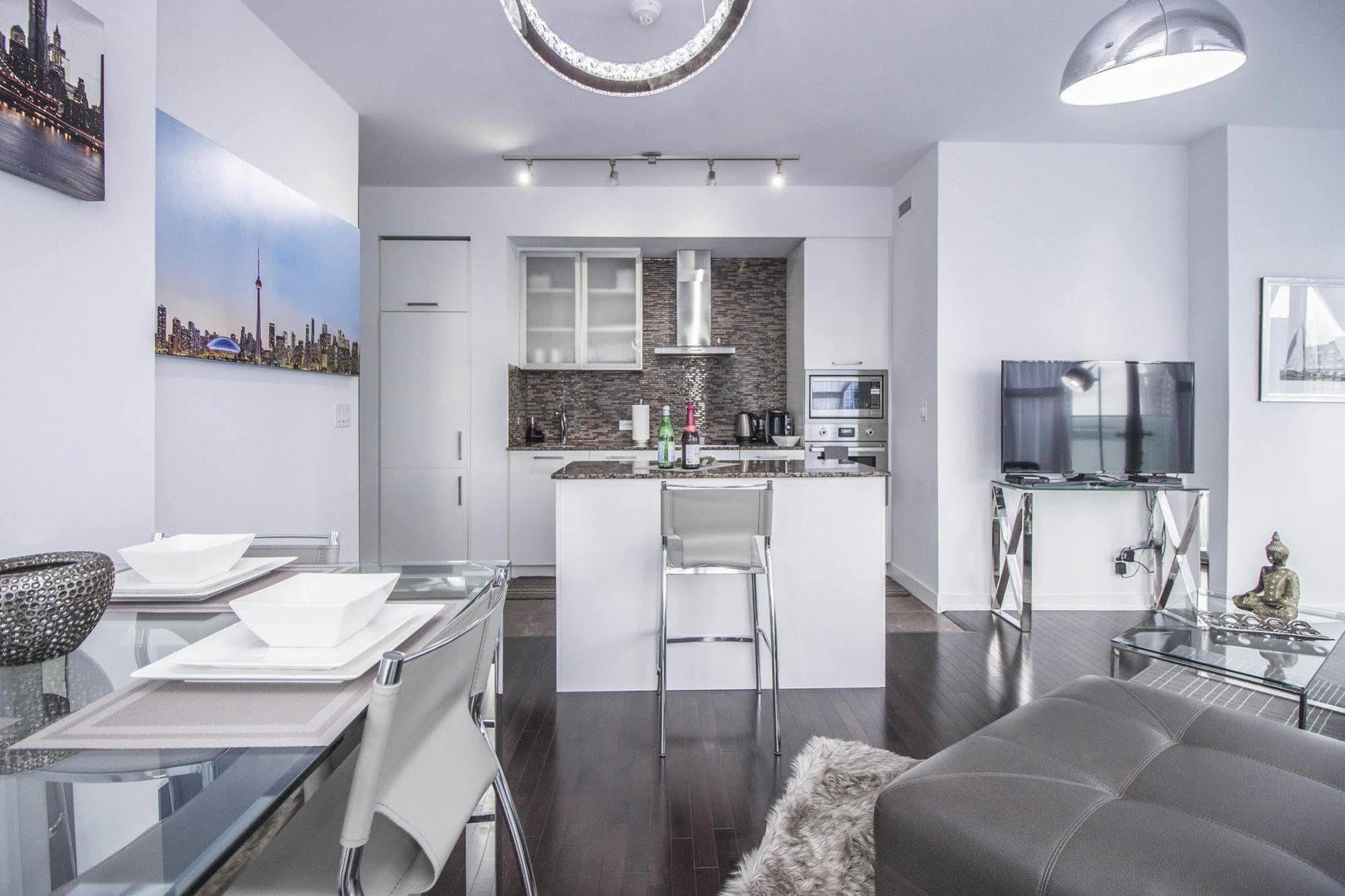 Atlantis Furnished - York Street Hotel Toronto