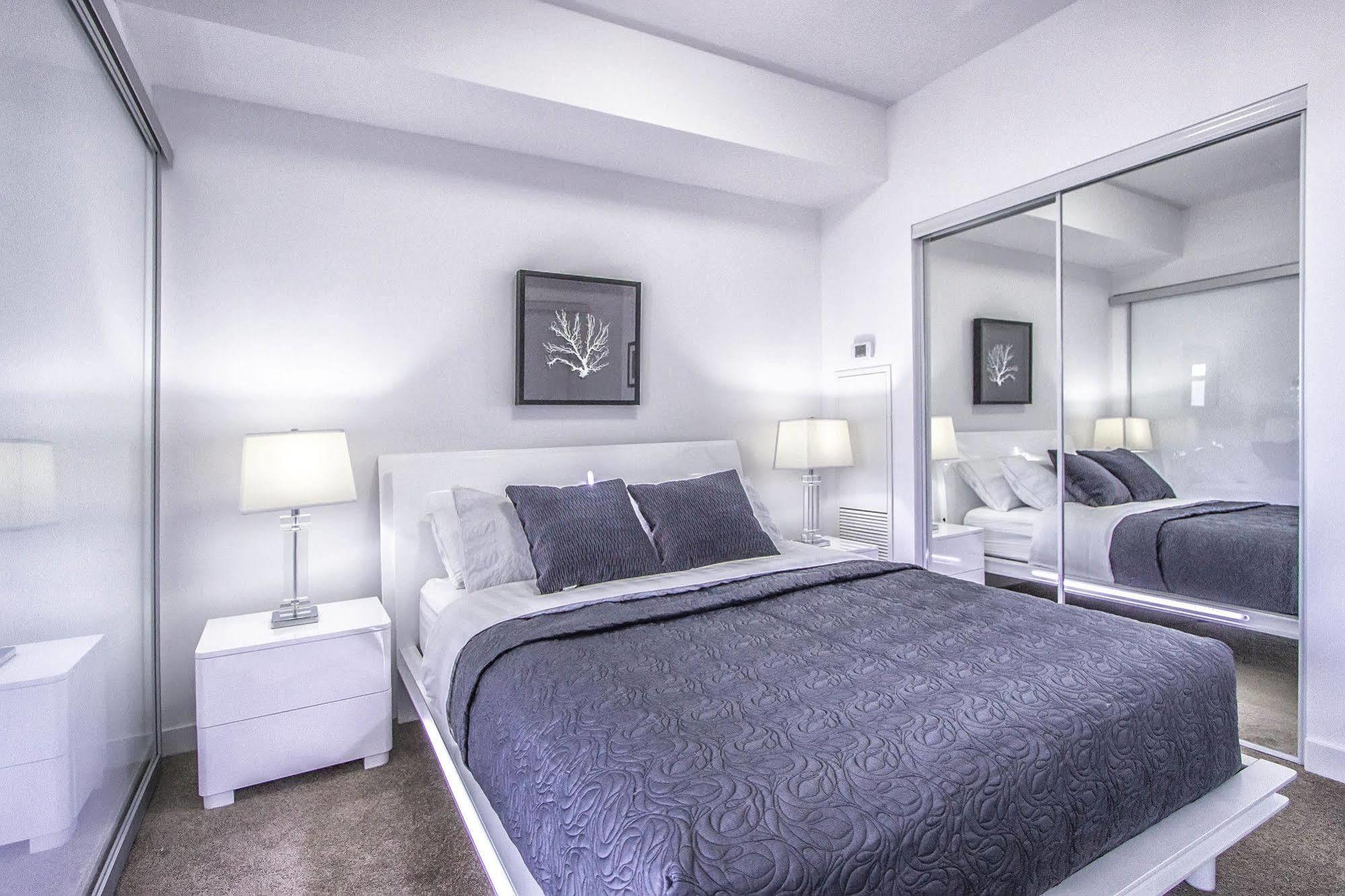 Atlantis Furnished - York Street Hotel Toronto