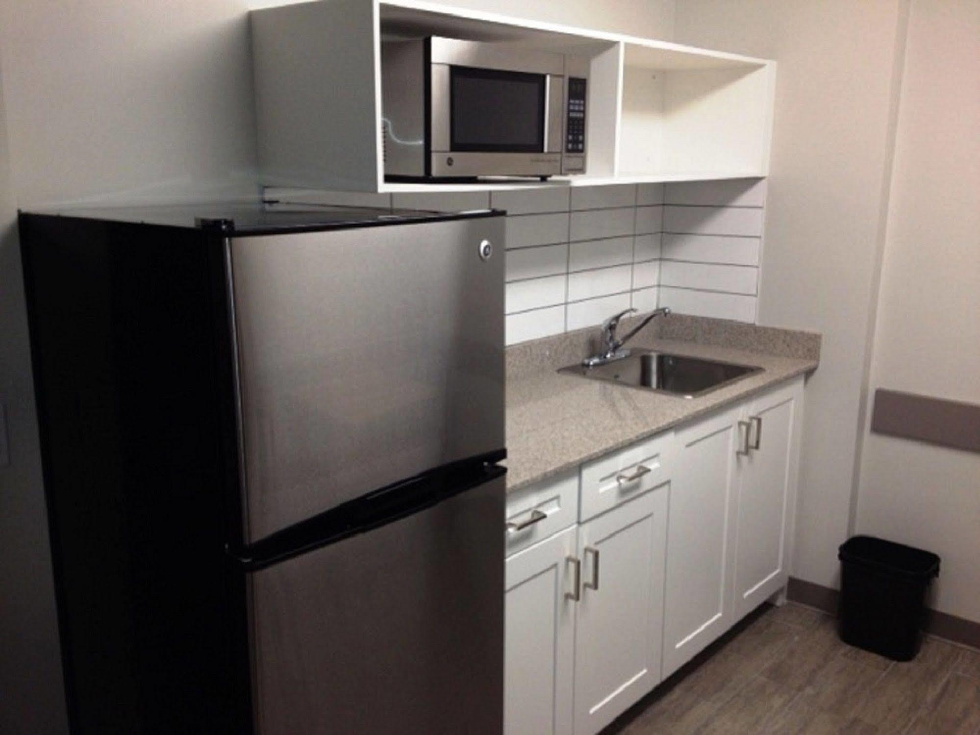 Apartment & Conference Centre -
