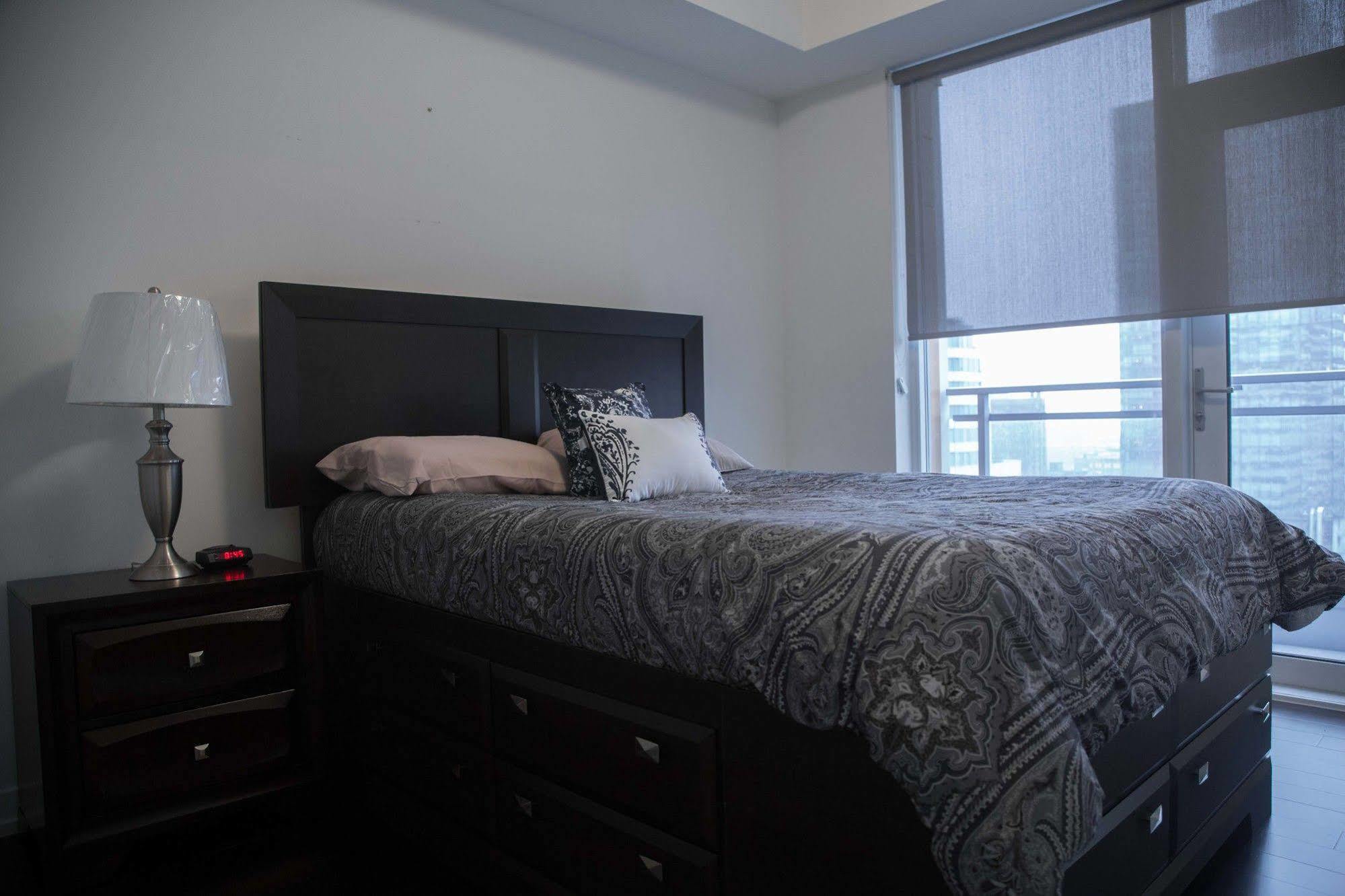 The Corporate - King & John Hotel Toronto