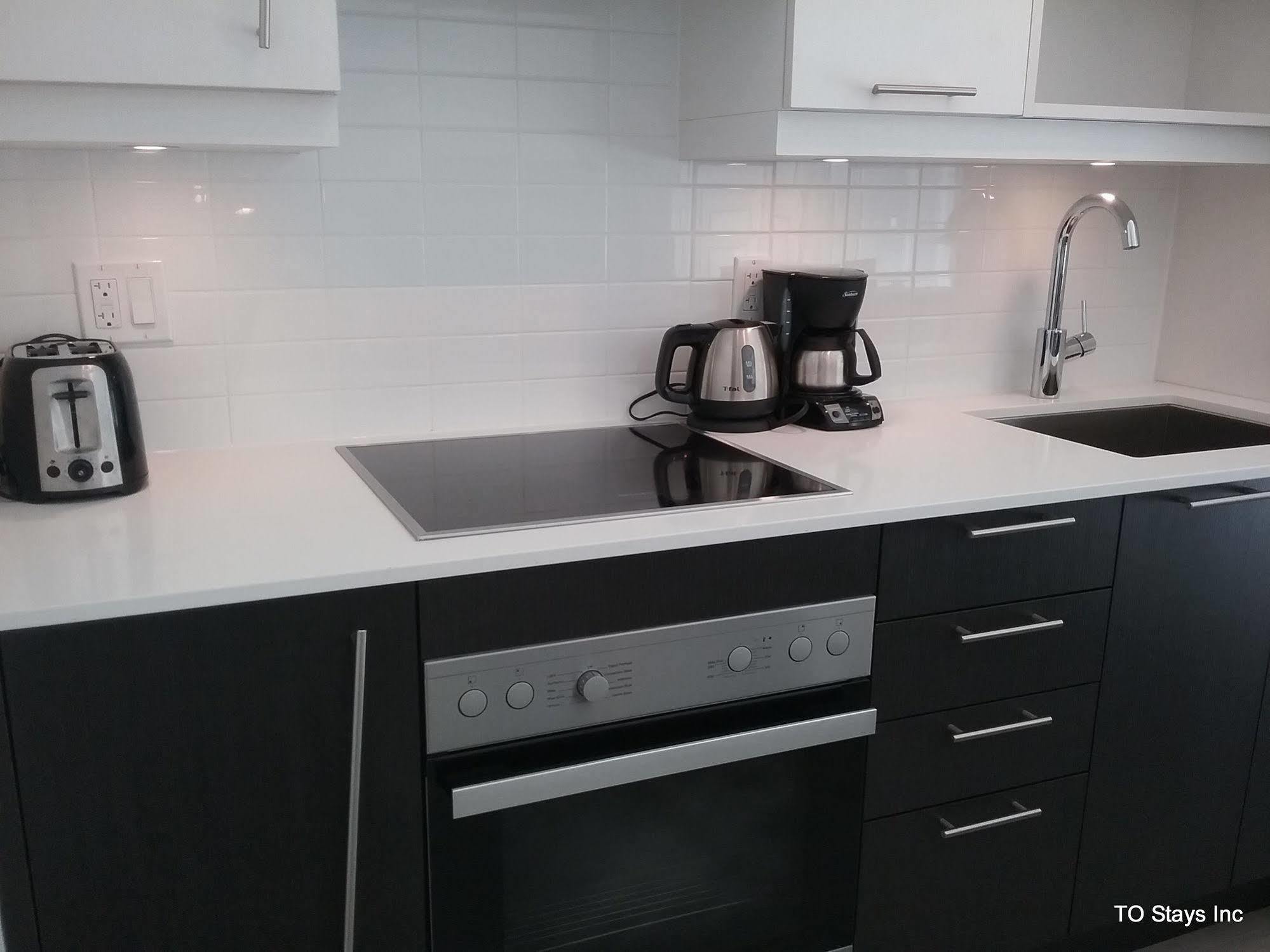 Suites On Simcoe Apartment Toronto