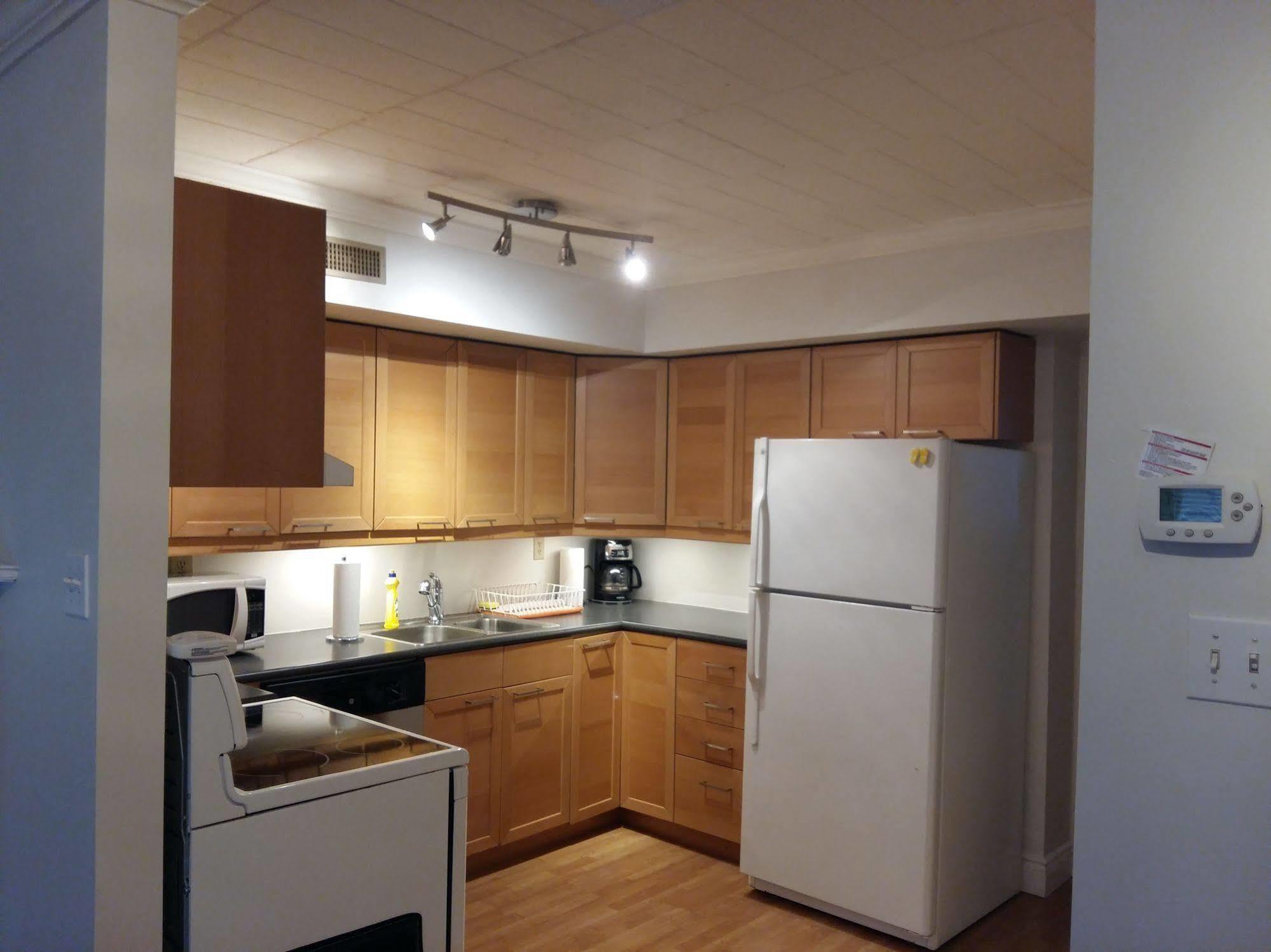 Furnished Living- Pembroke Apartment Toronto