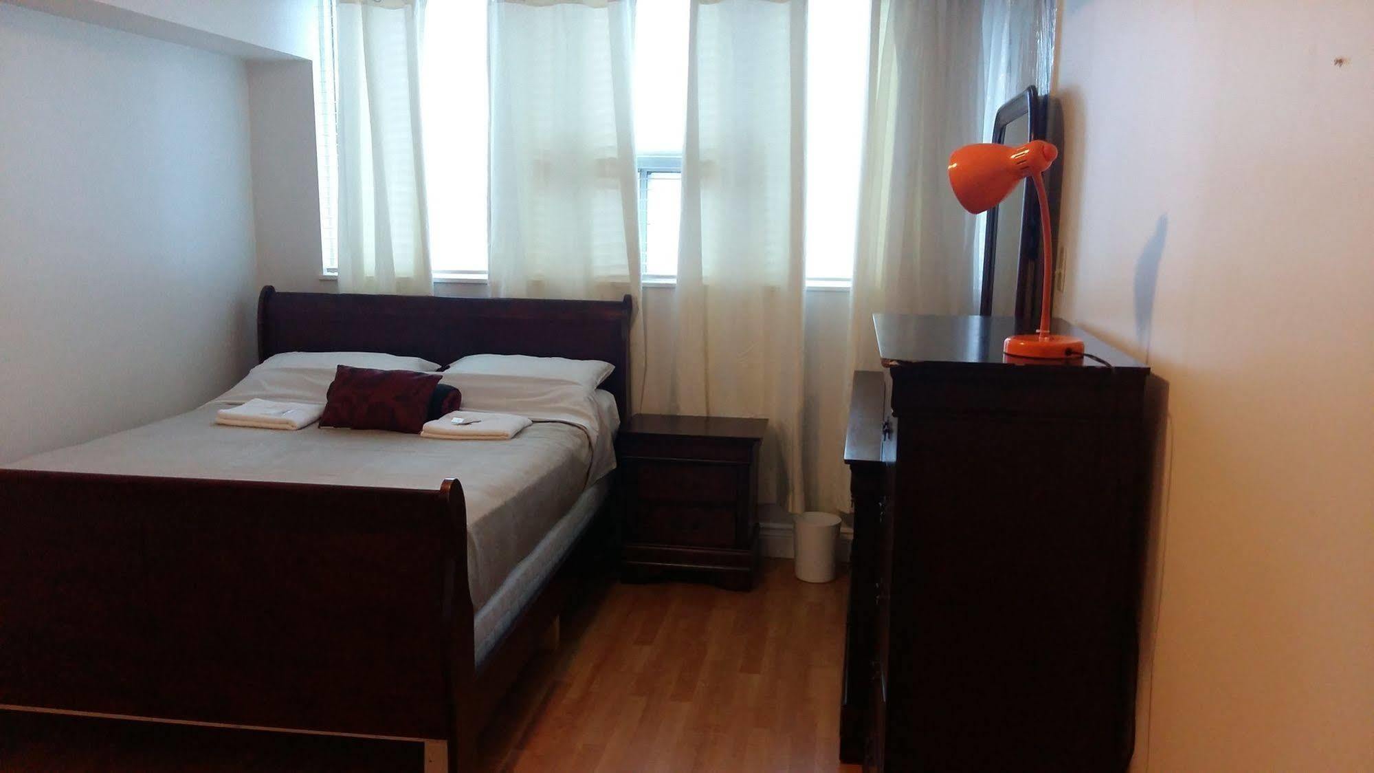 Furnished Living- Pembroke Toronto