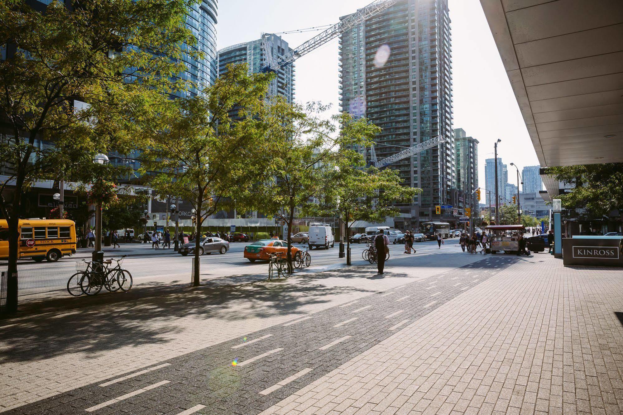 Quickstay - Luxury Executive In Yorkville Apartment *