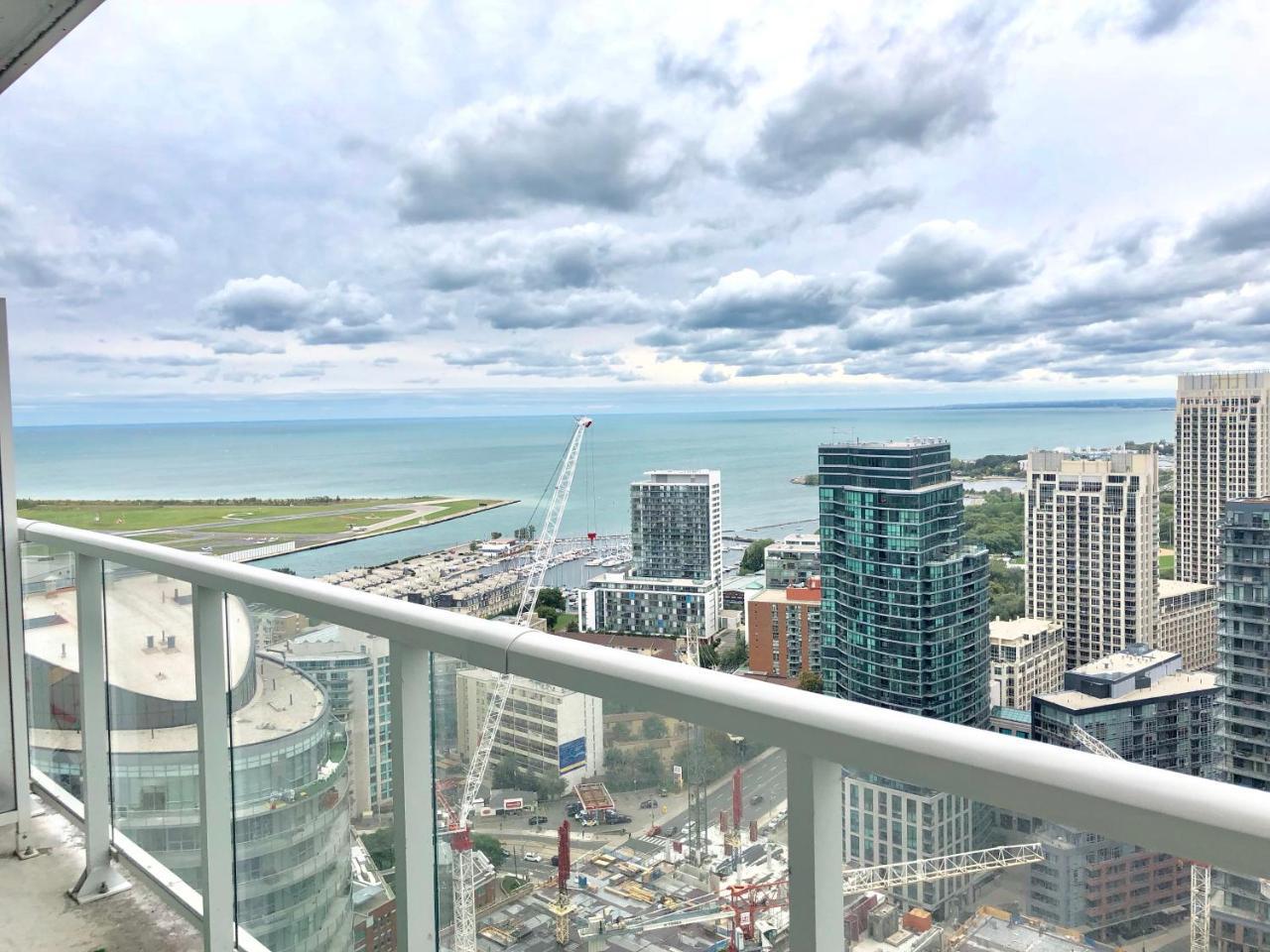 Apartment Simply Comfort. Amazing Downtown *