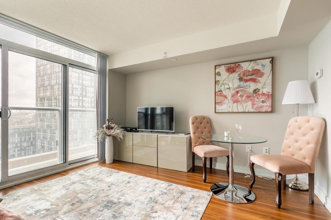 Simply Comfort. Amazing Downtown Apartment