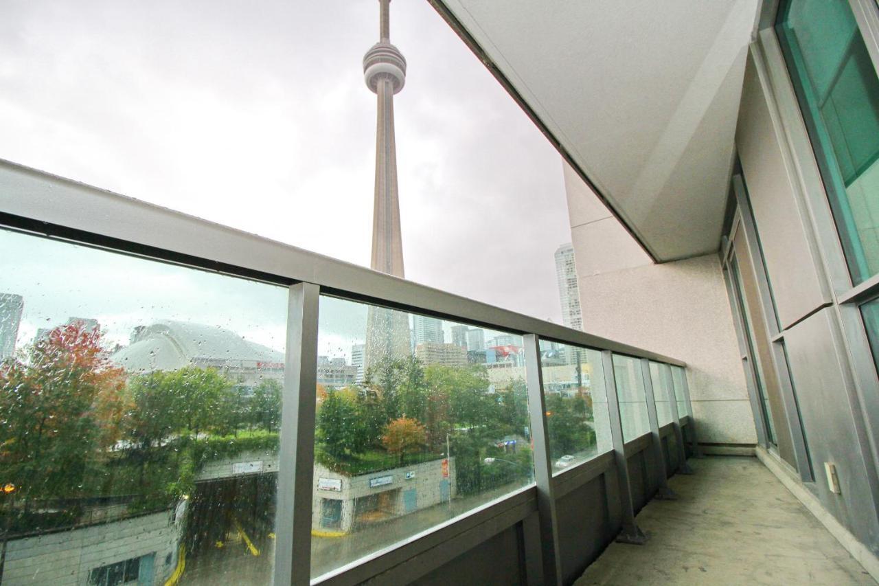 Luxury 3 Bedroom Dt Toronto, On, Canada