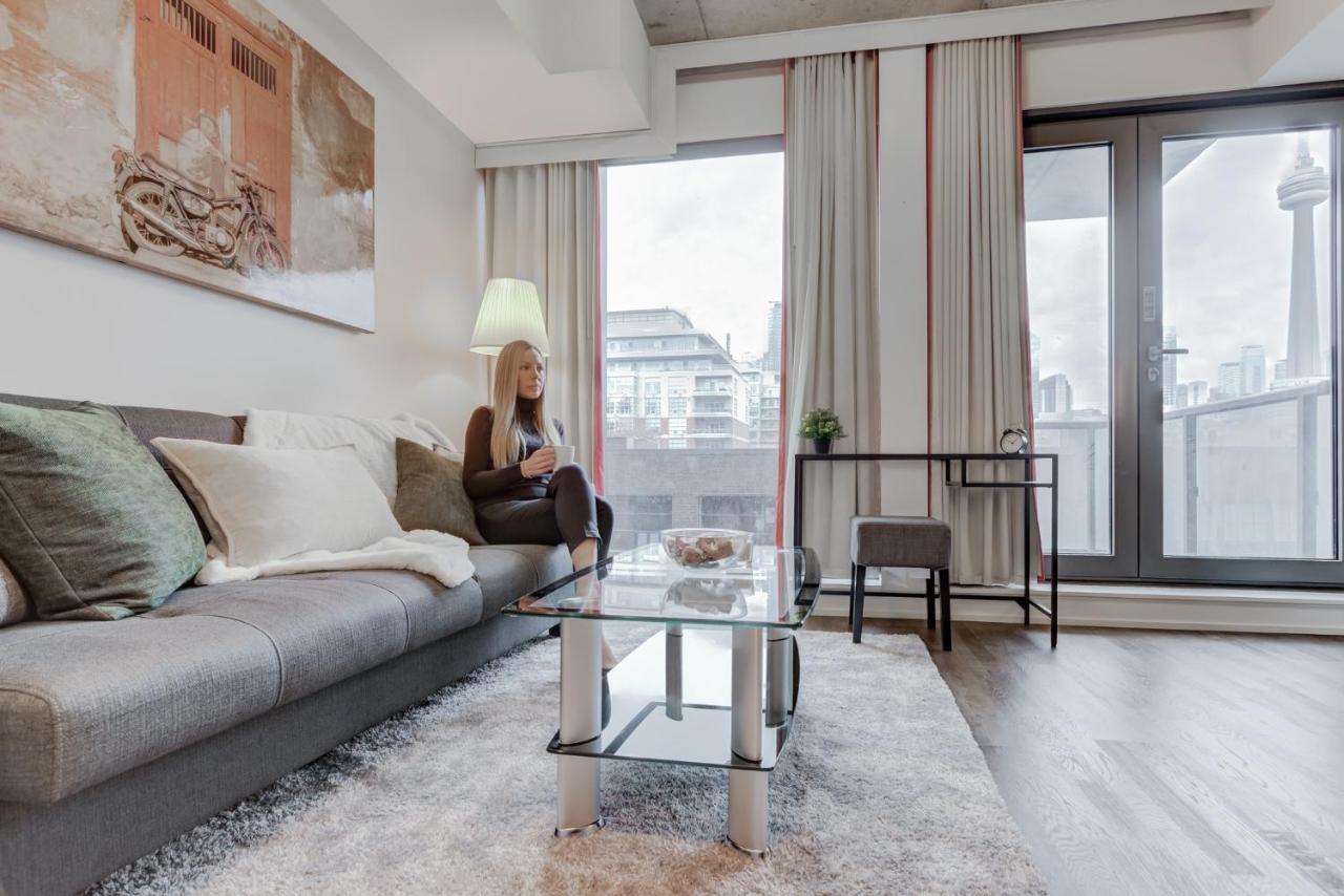 Noel Suites - Fashion District * Toronto