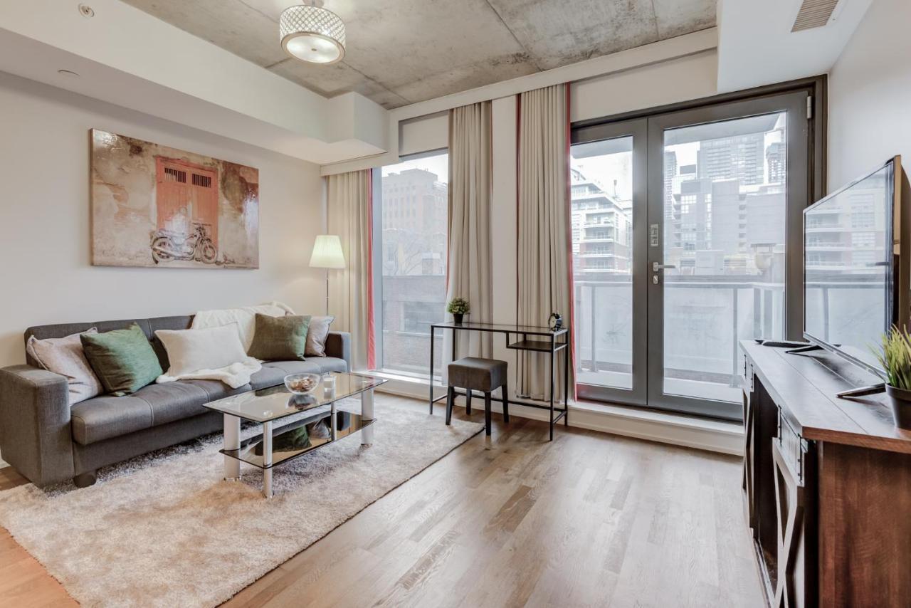 Noel Suites - Fashion District Apartment