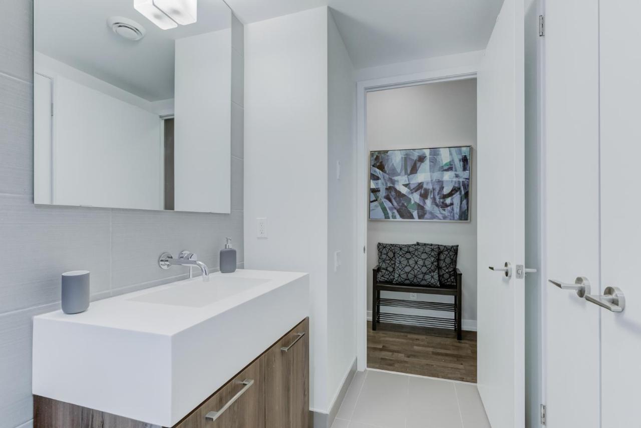Noel Suites - Fashion District Apartment