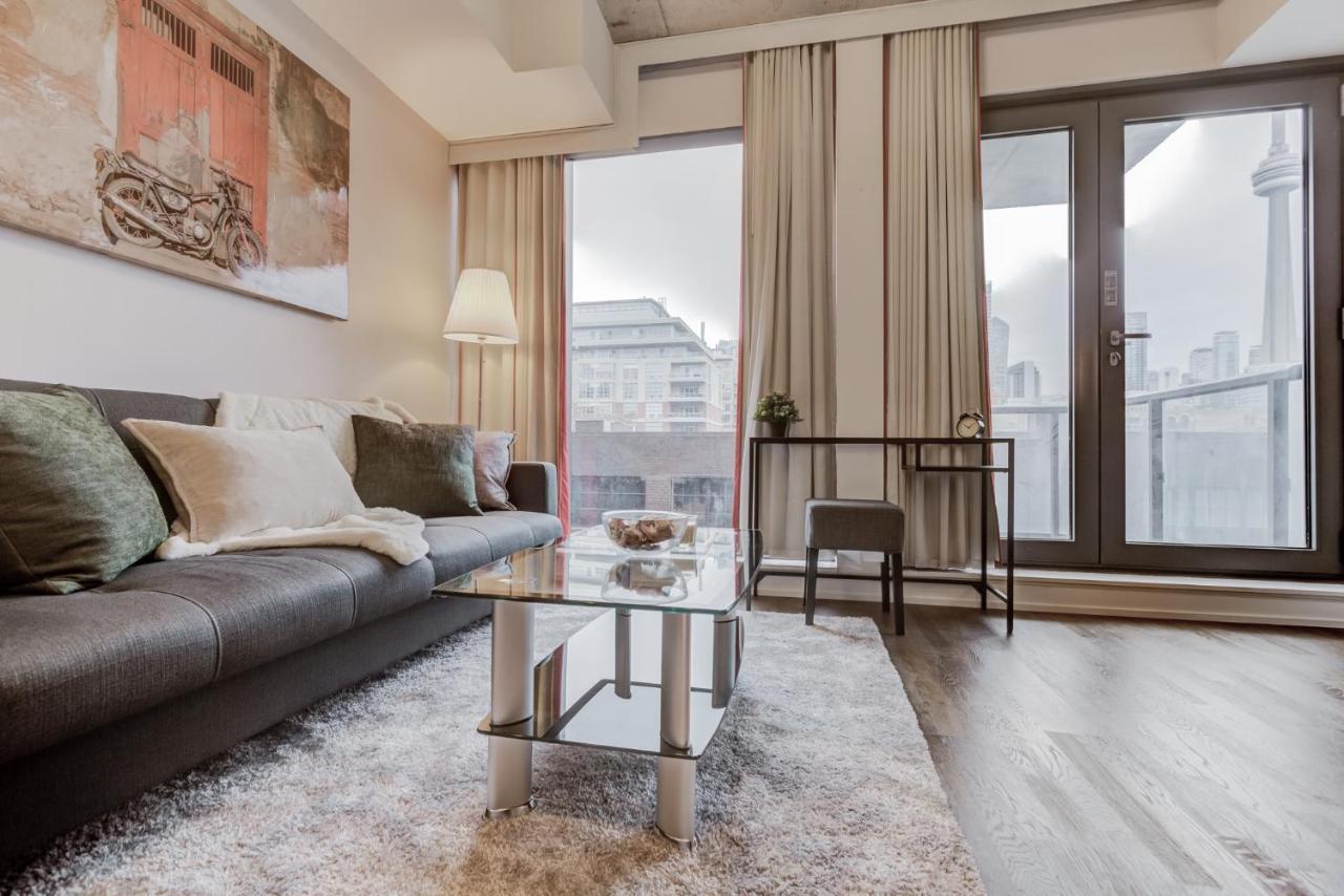Noel Suites - Fashion District Apartment