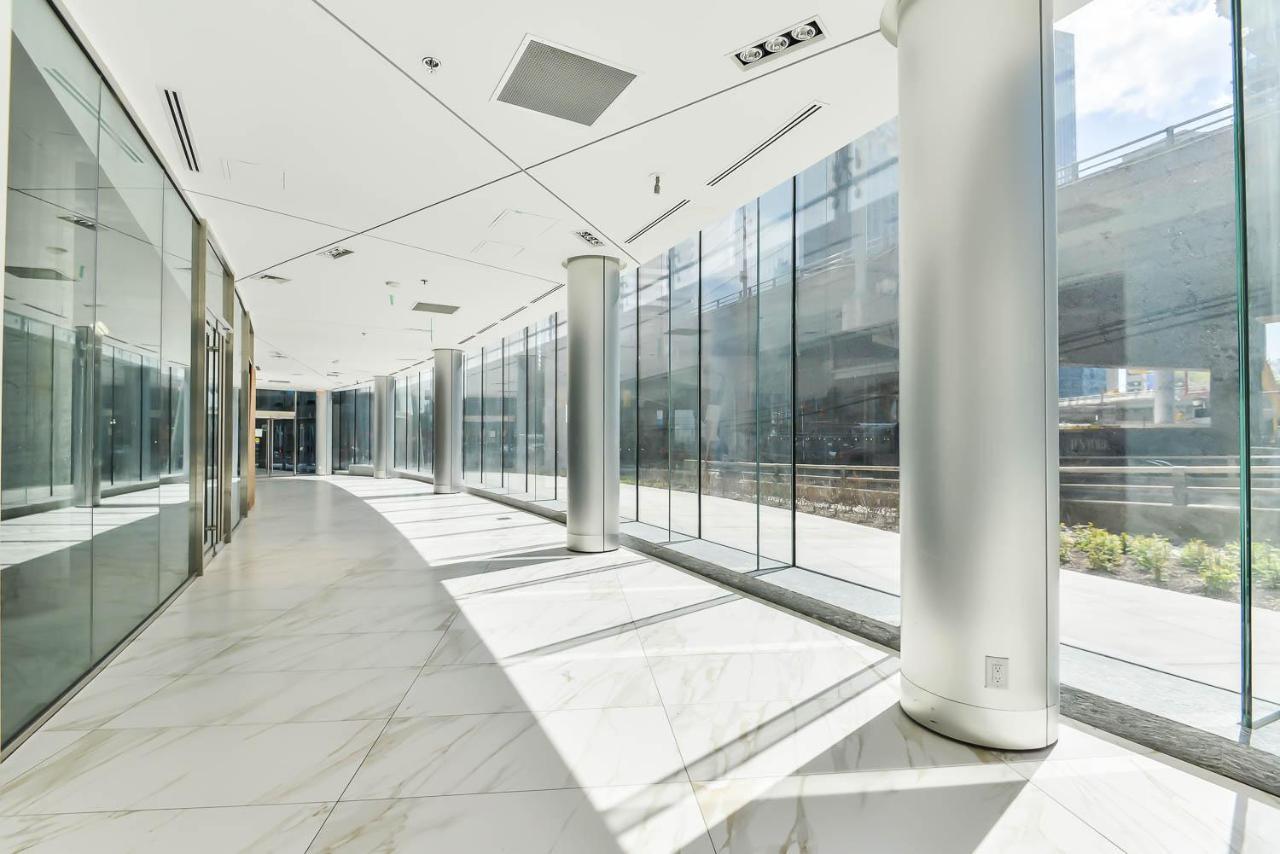 Condo Downtown, Cn Tower, Financial District Toronto