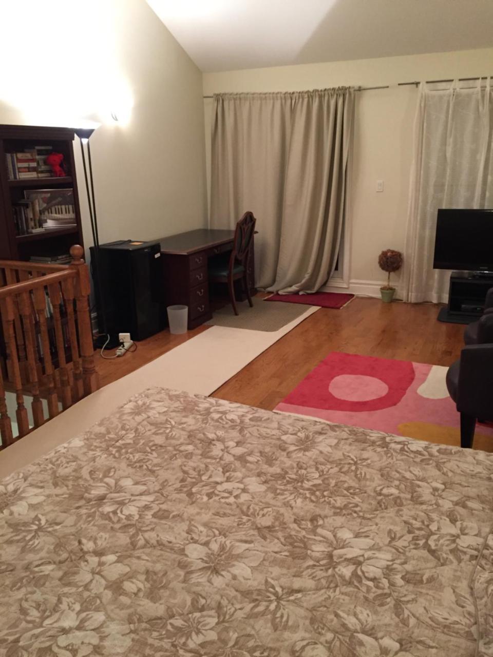 Bed & Breakfast Clinton And Bloor By Elevate Toronto