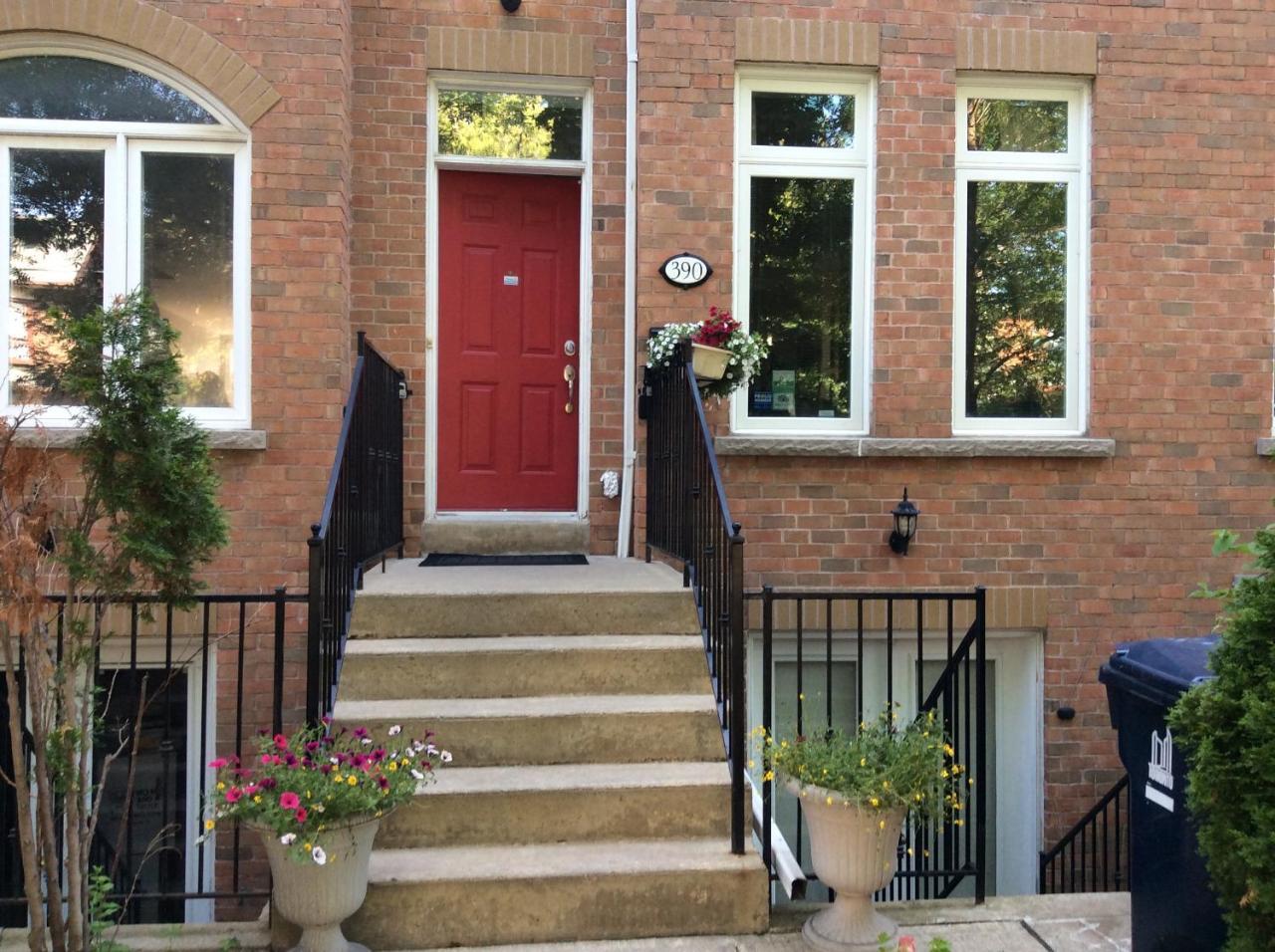 Clinton And Bloor By Elevate Bed & Breakfast