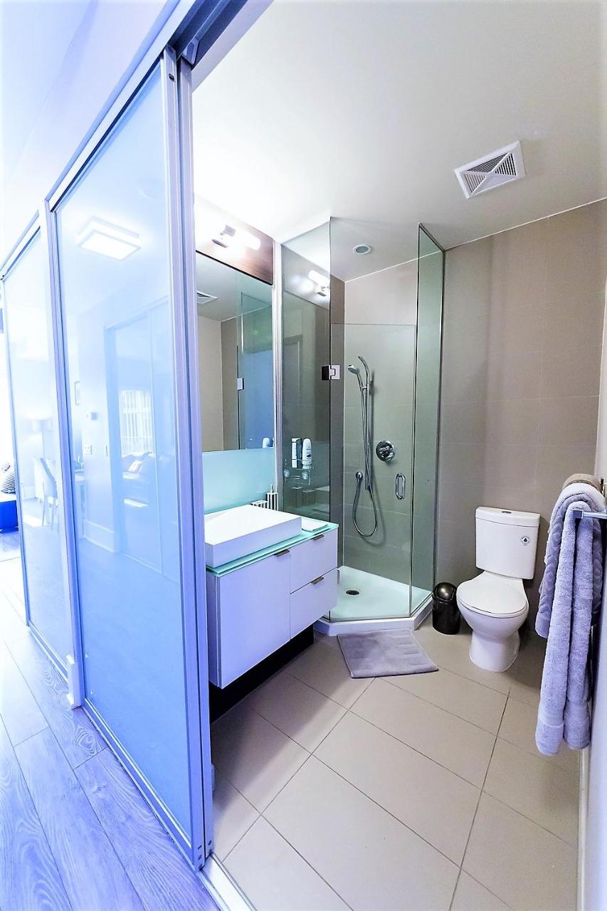 Upscale At Cn Tower, Metro Convention & Rogers Centre Apartment Toronto