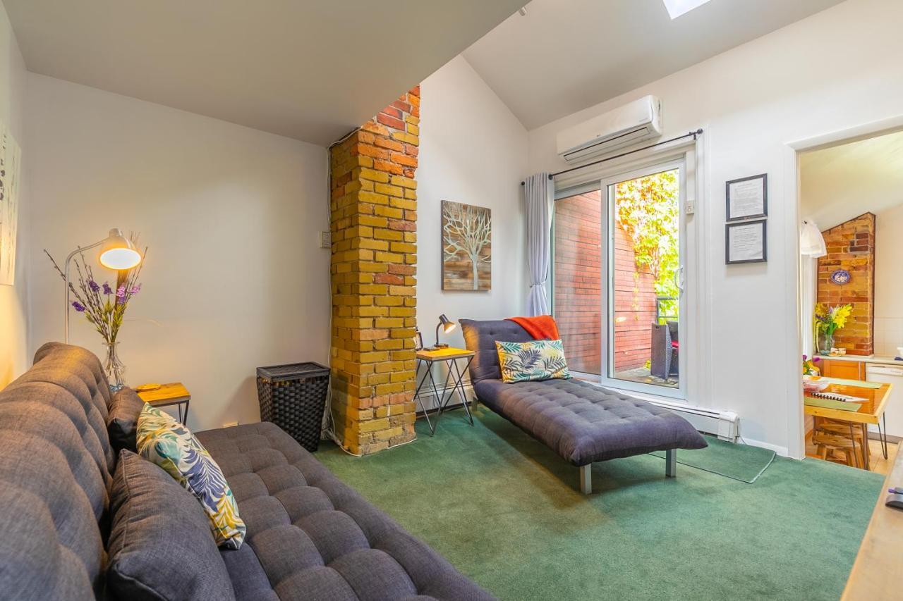 George Street Apartment *