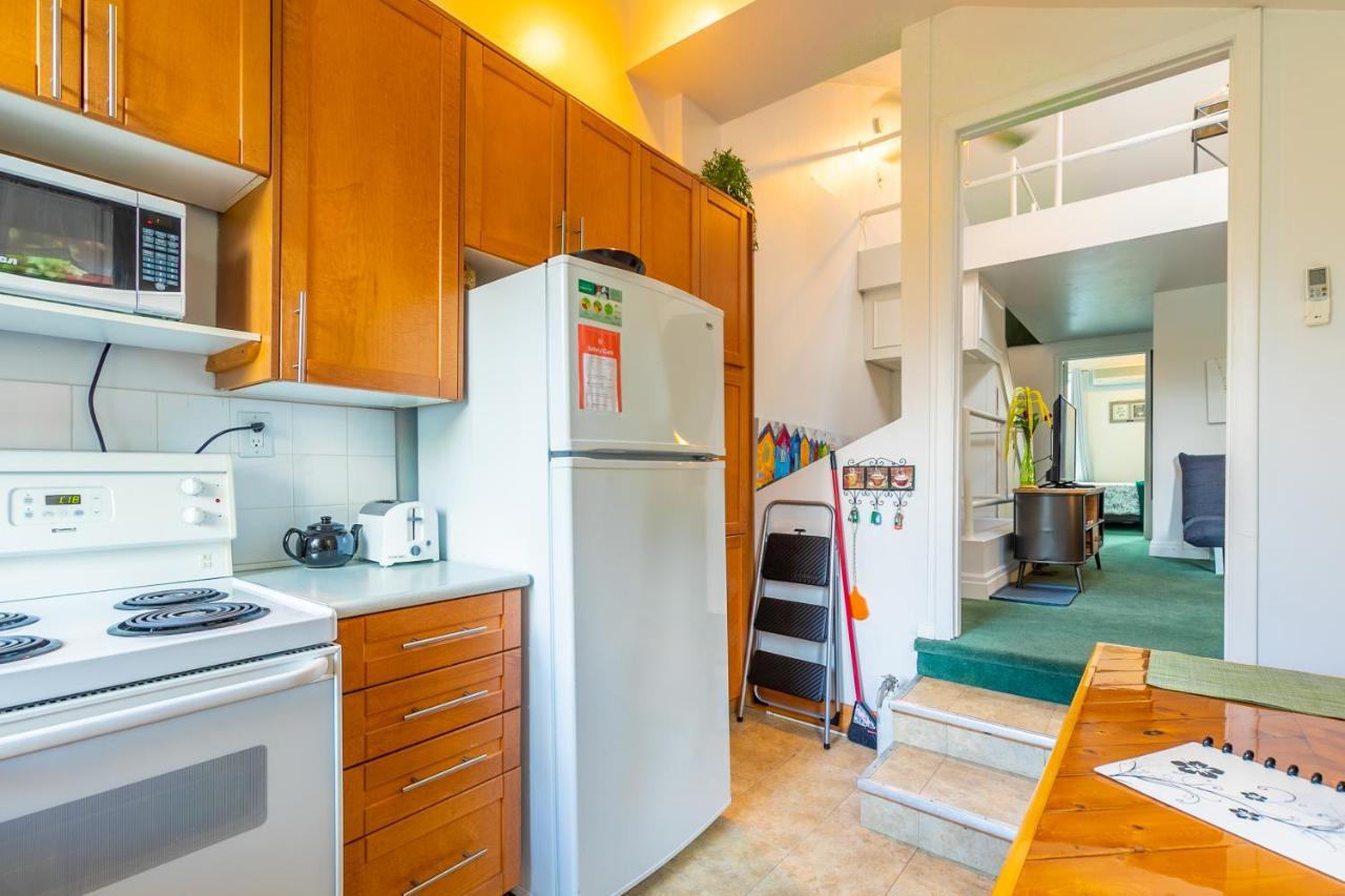 George Street Apartment *