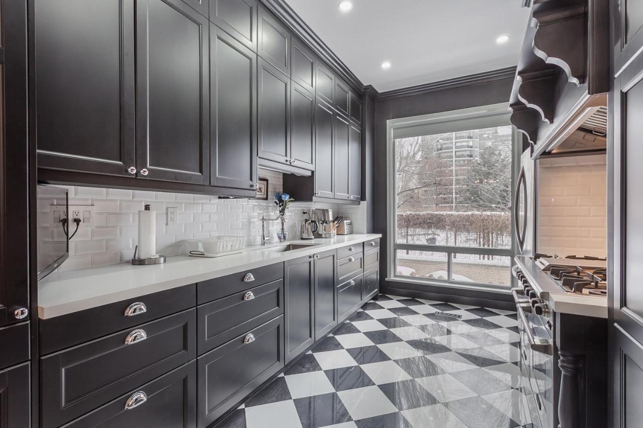 E Residential Luxury Guest house Toronto