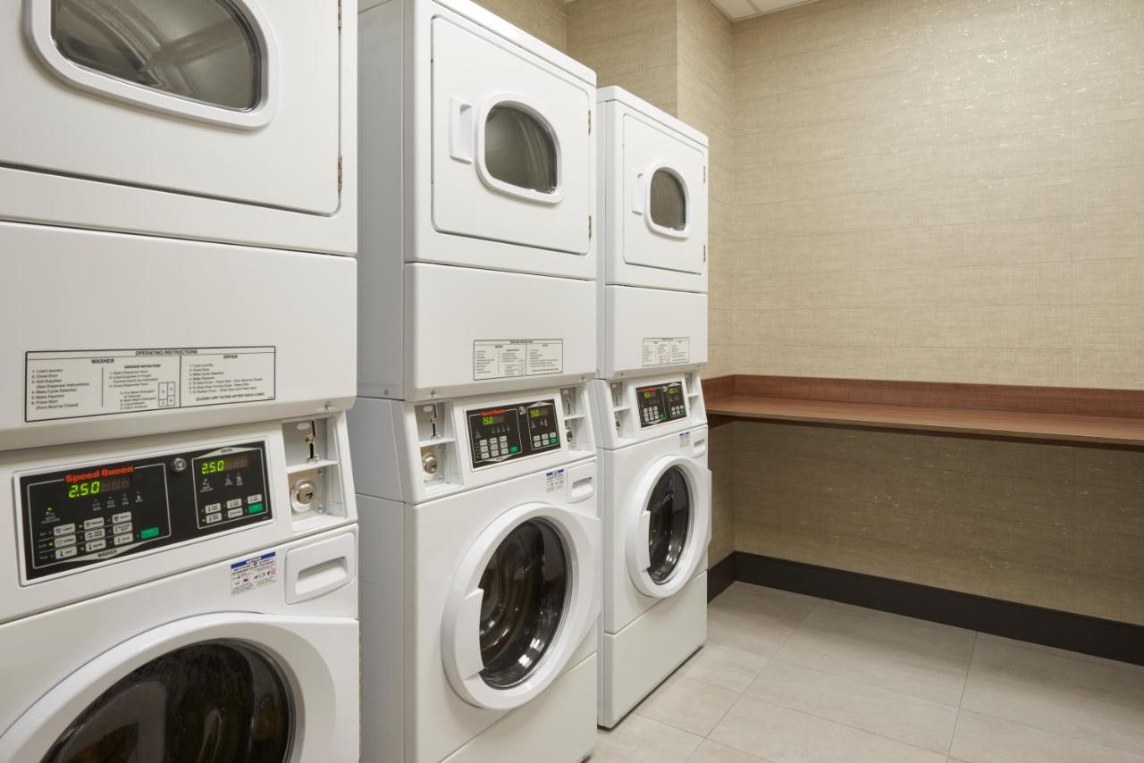 Hotel Four Points By Sheraton Airport East