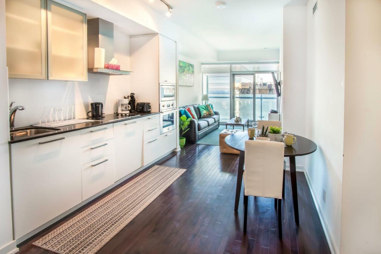 Micasa - Modern Executive * Toronto