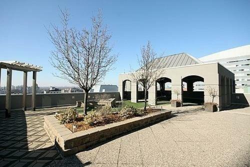 Apartment Luxury Accommodations - University Plaza *