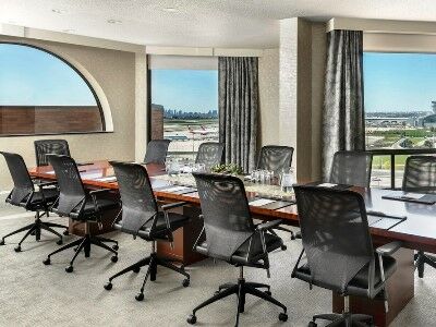 The Westin Airport 4*