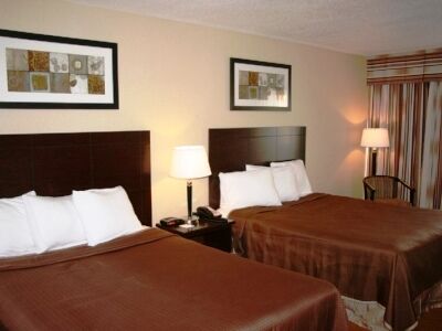 Hotel East Toronto