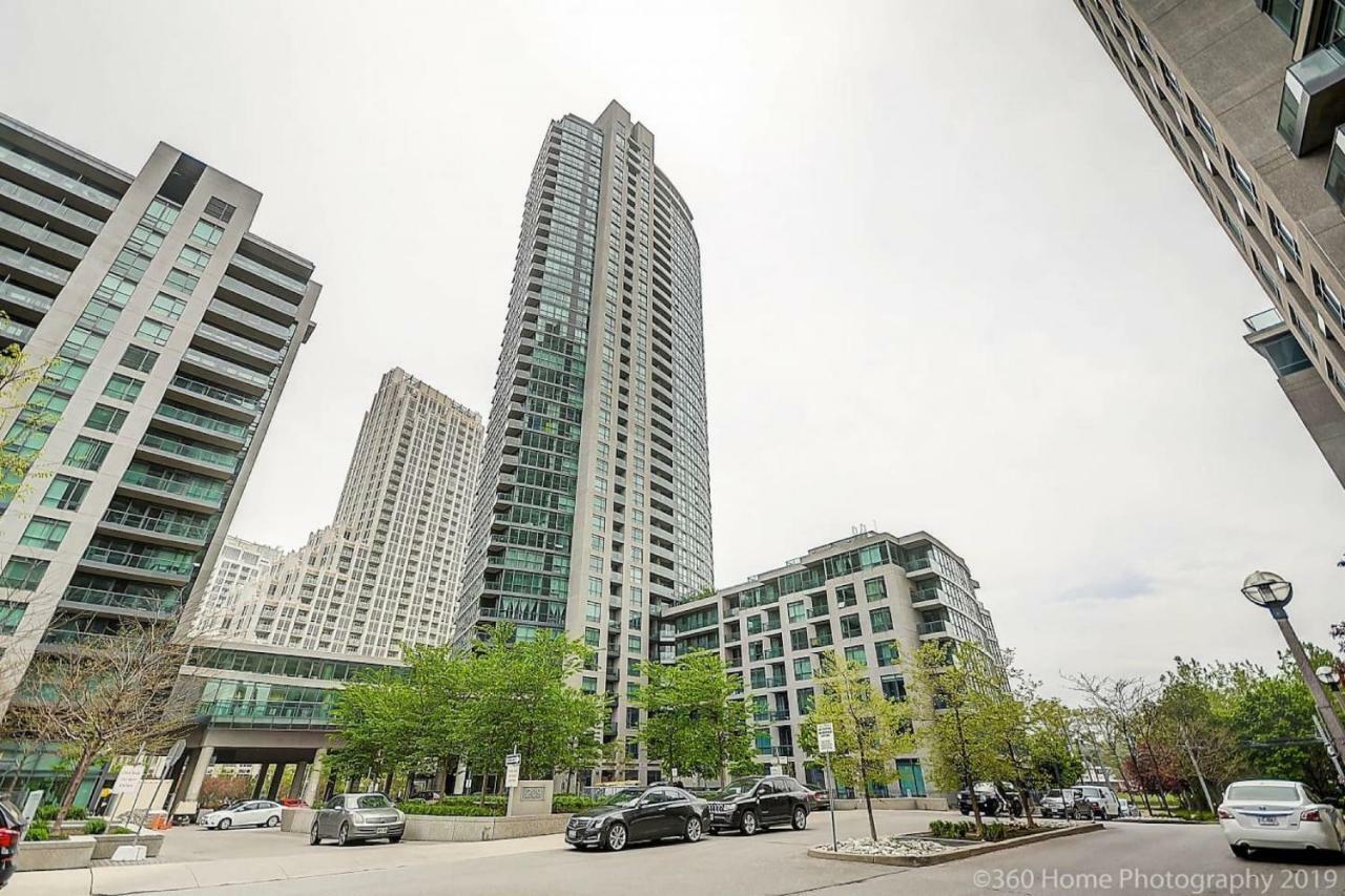 30 Off View Heart Of Downtown * Toronto