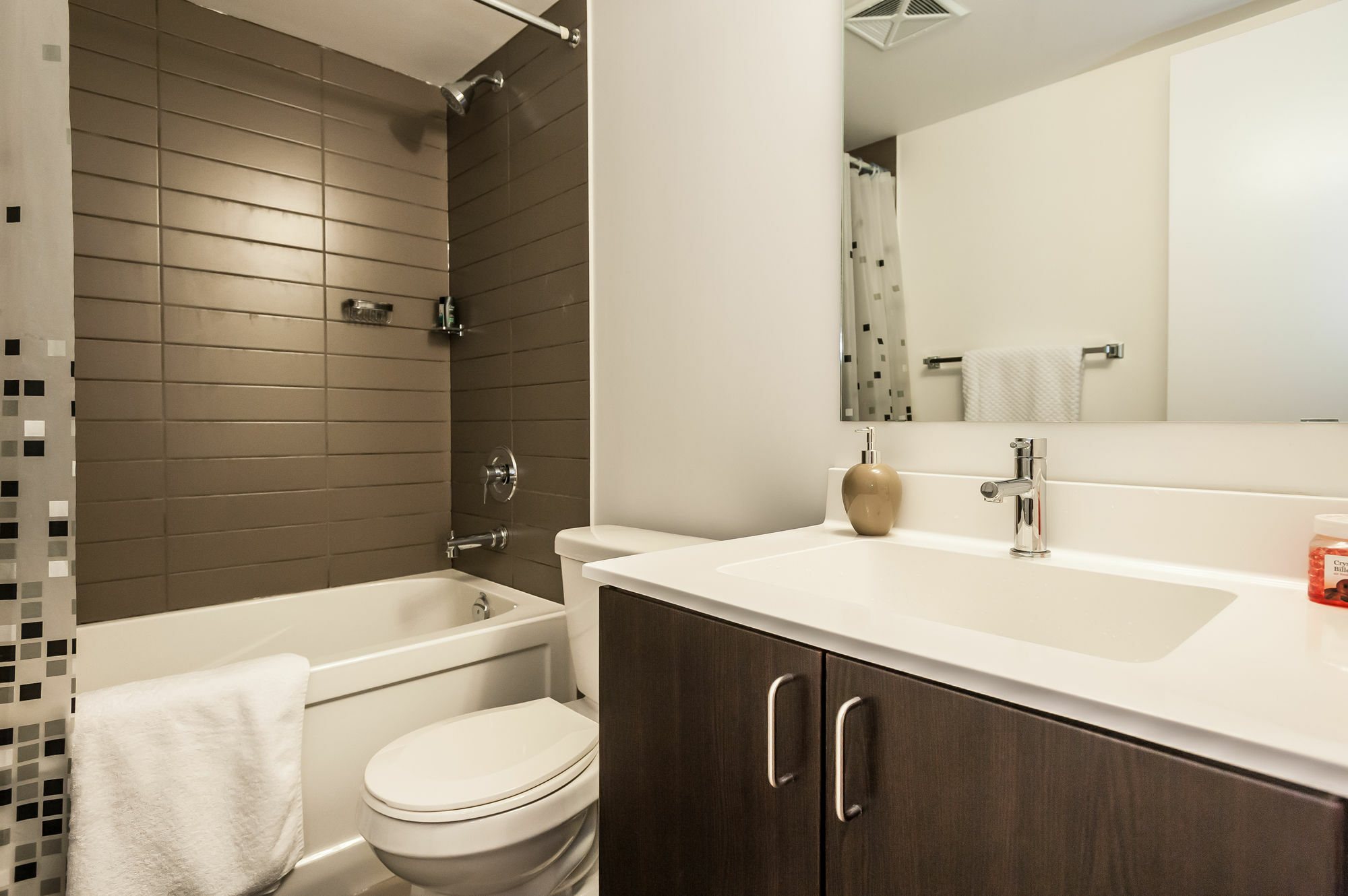 Life - Fort York Central Hotel 4*