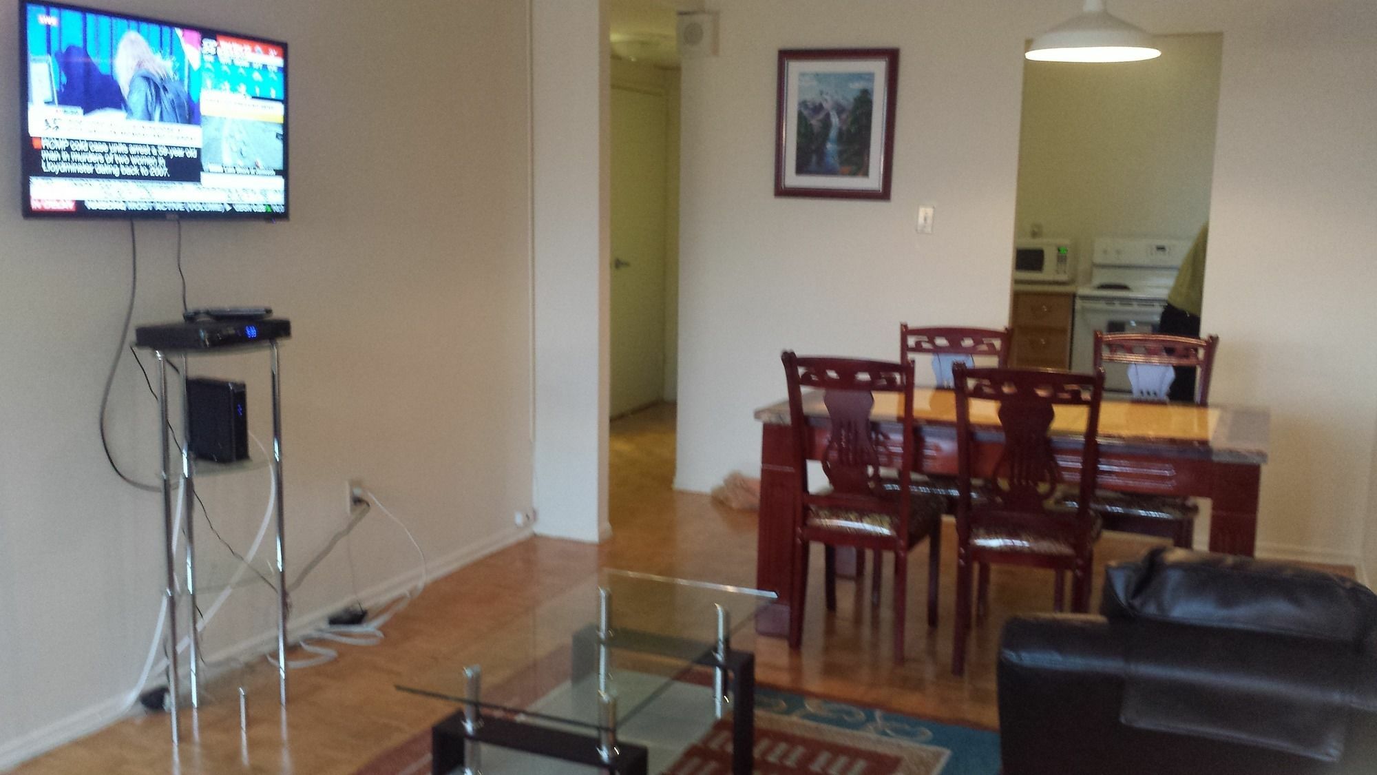 Toronto Furnished Living-Gerard Apartment *