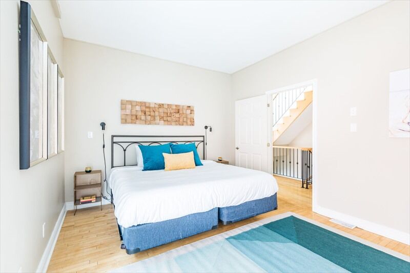 Bright 3br In Church Yonge Corridor By Sonder Apartment Toronto
