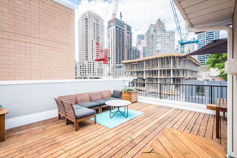 Bright 3br In Church Yonge Corridor By Sonder *