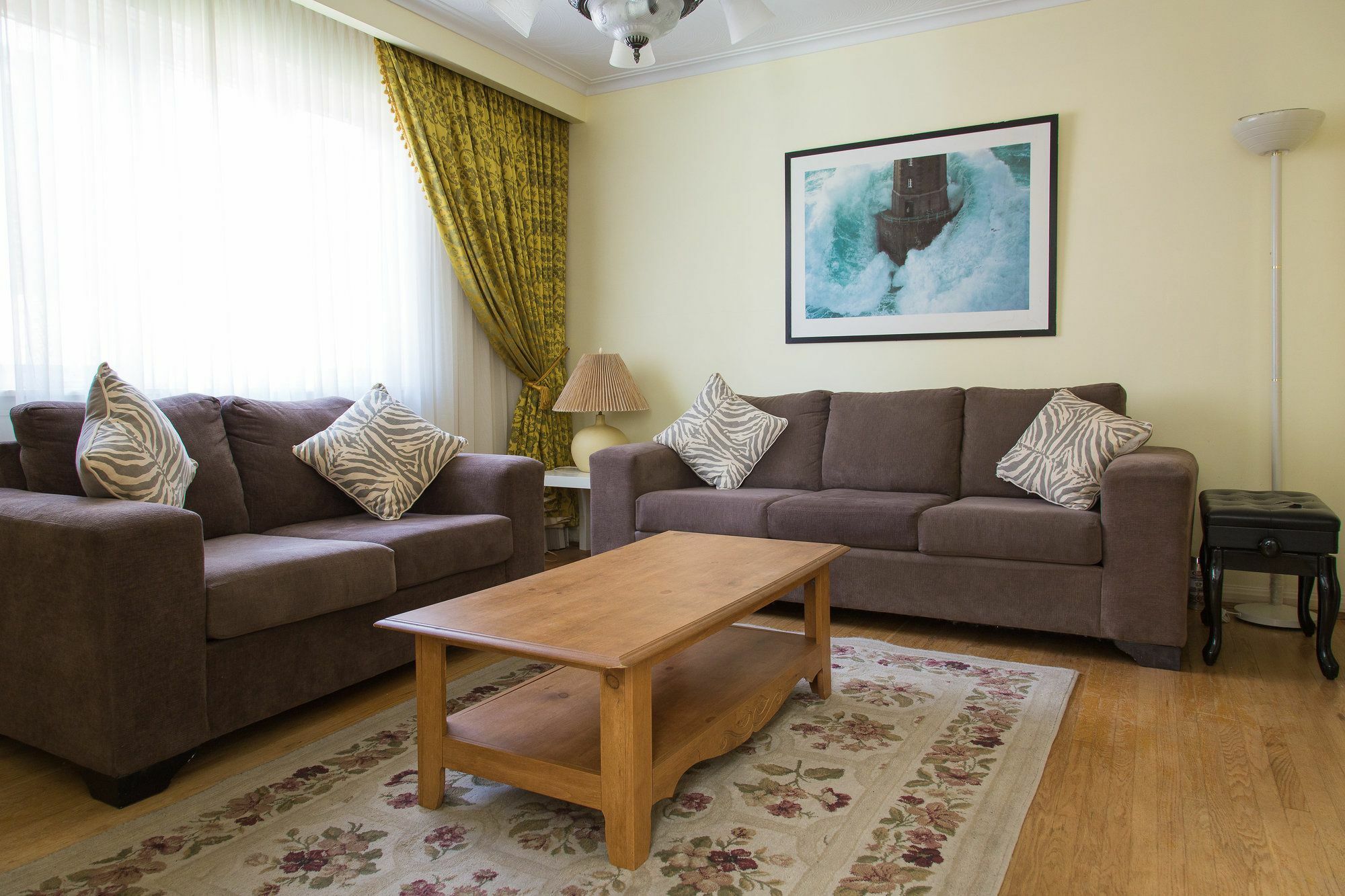 Charlton Suites Guest House Gasthof