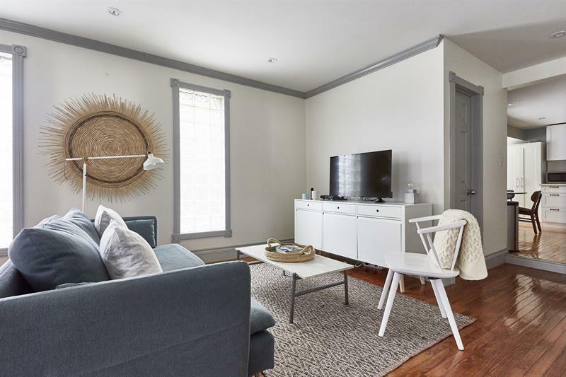 Apartment Charming 3br In West Queen West By Sonder