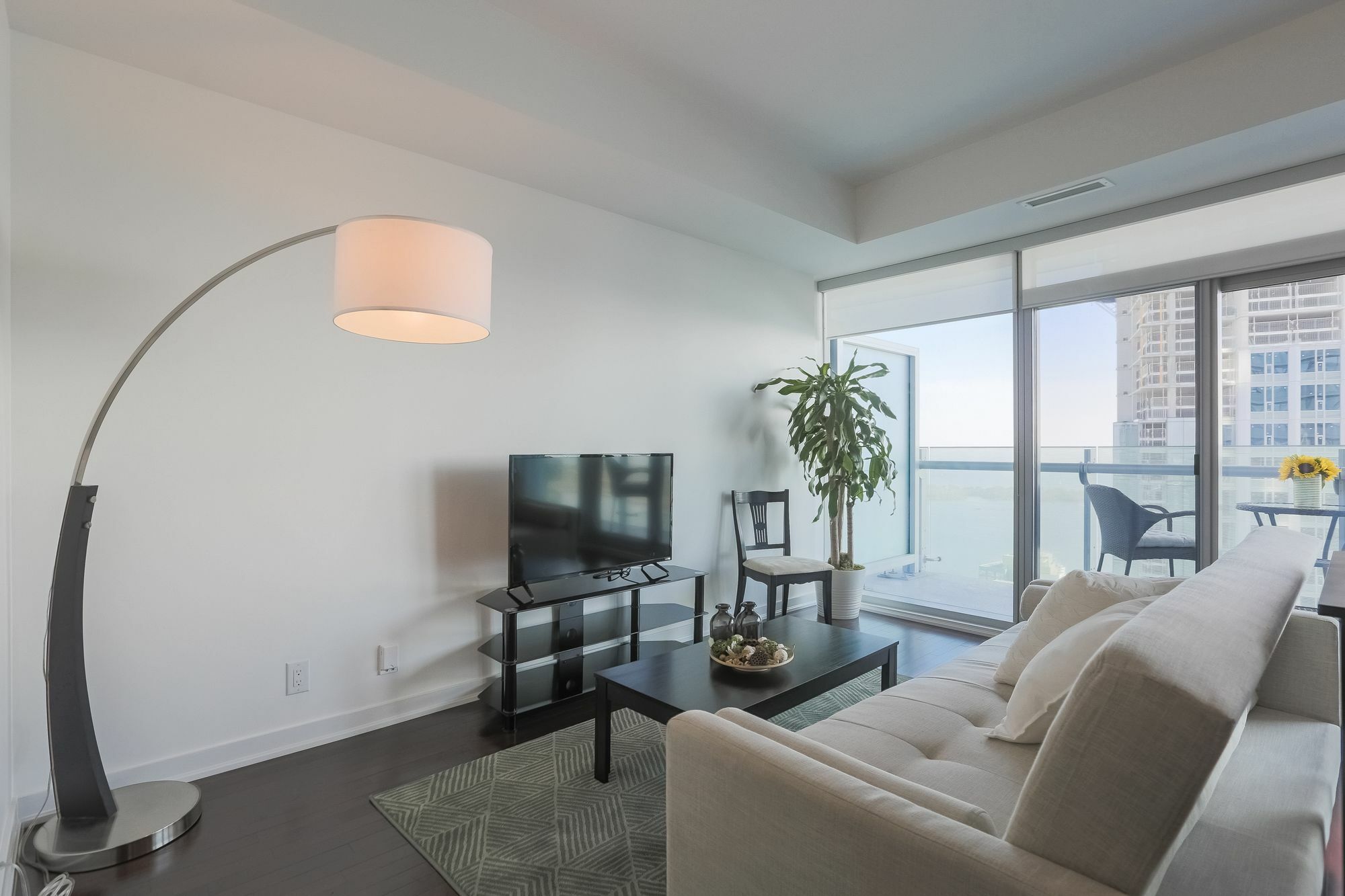 Apartment Noel - York And Bremner *