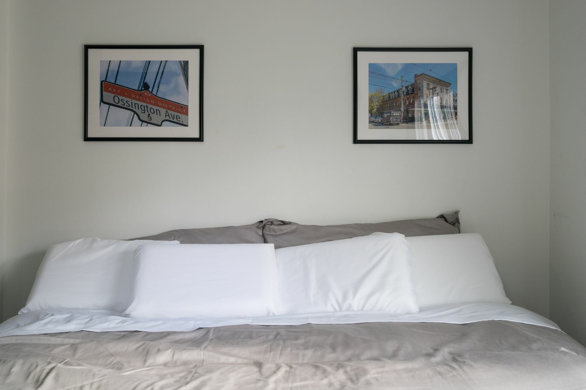 Applewood - Queen West Studio