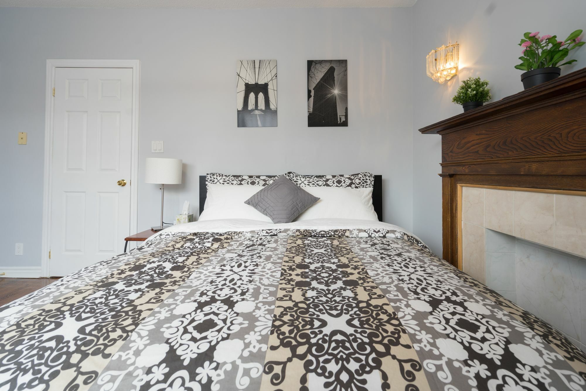 Applewood - King West Lofts
