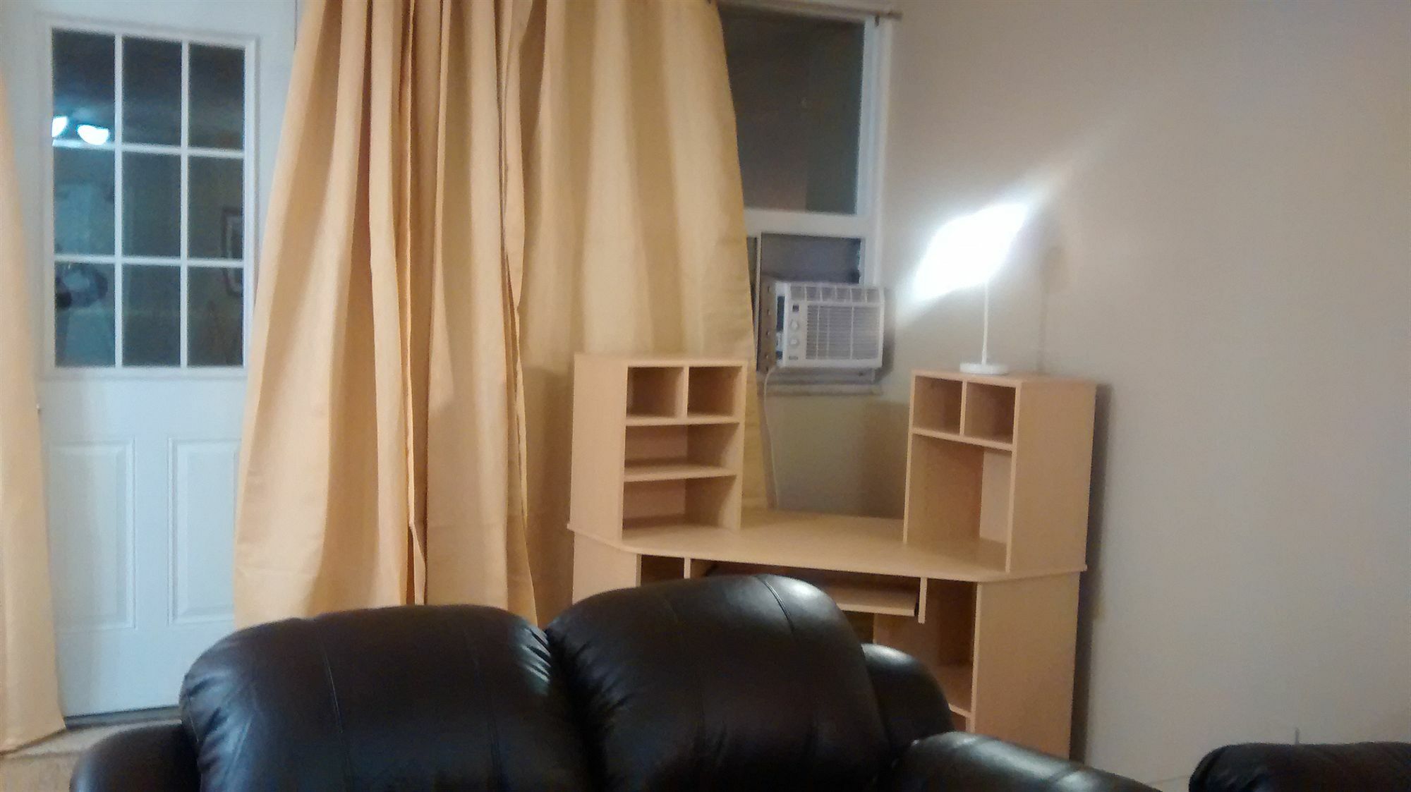 Furnished Living- Forest Manor Apartment *
