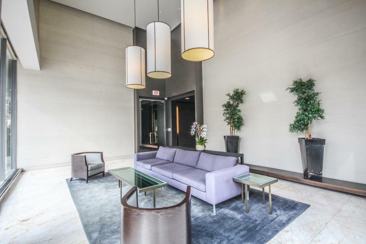 Sarkar Suites - Yorkville Apartment Toronto