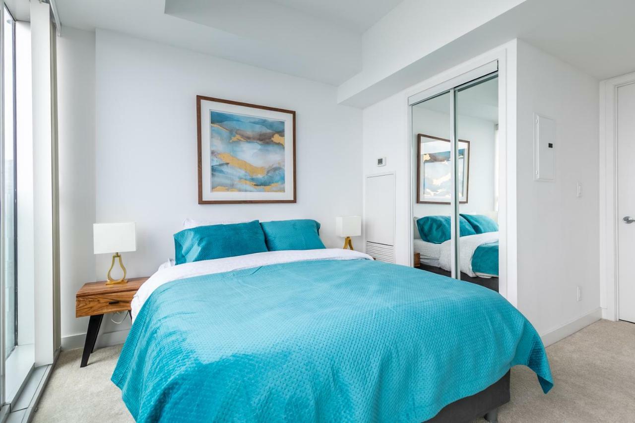 Apartment Luxury Corner - Entertainment District Toronto