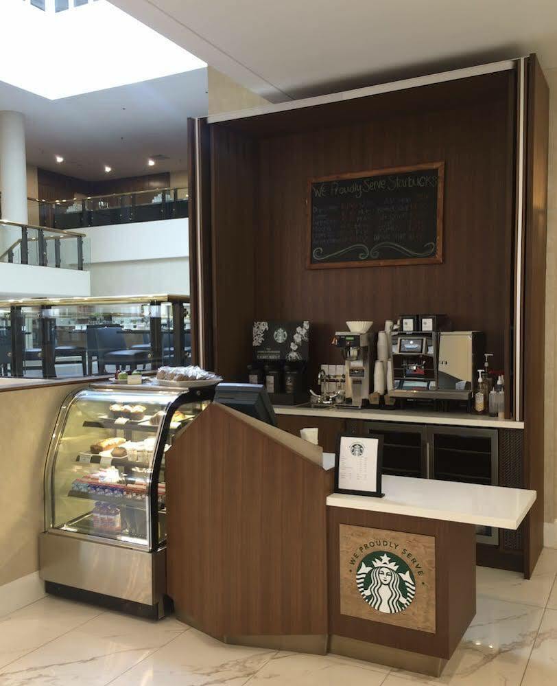 Hotel The Westin Airport 4*