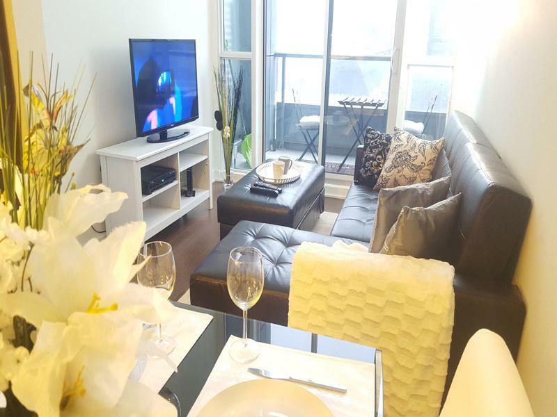 Apartment Lavish - Two Story Loft - Downtown Toronto
