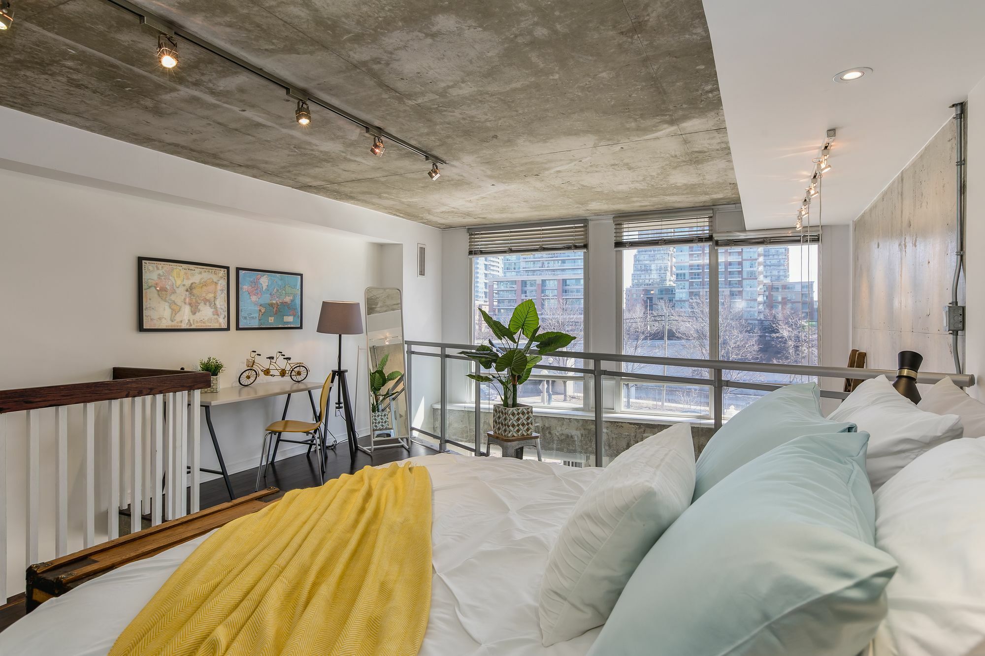 Hotel Quickstay - Sunlit Luxury Loft On King West 3*